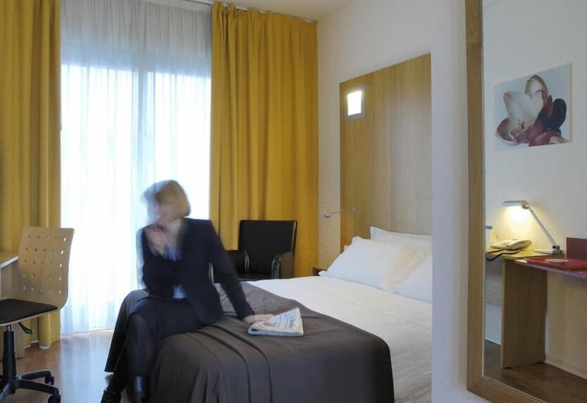 Hotel Executive 4*