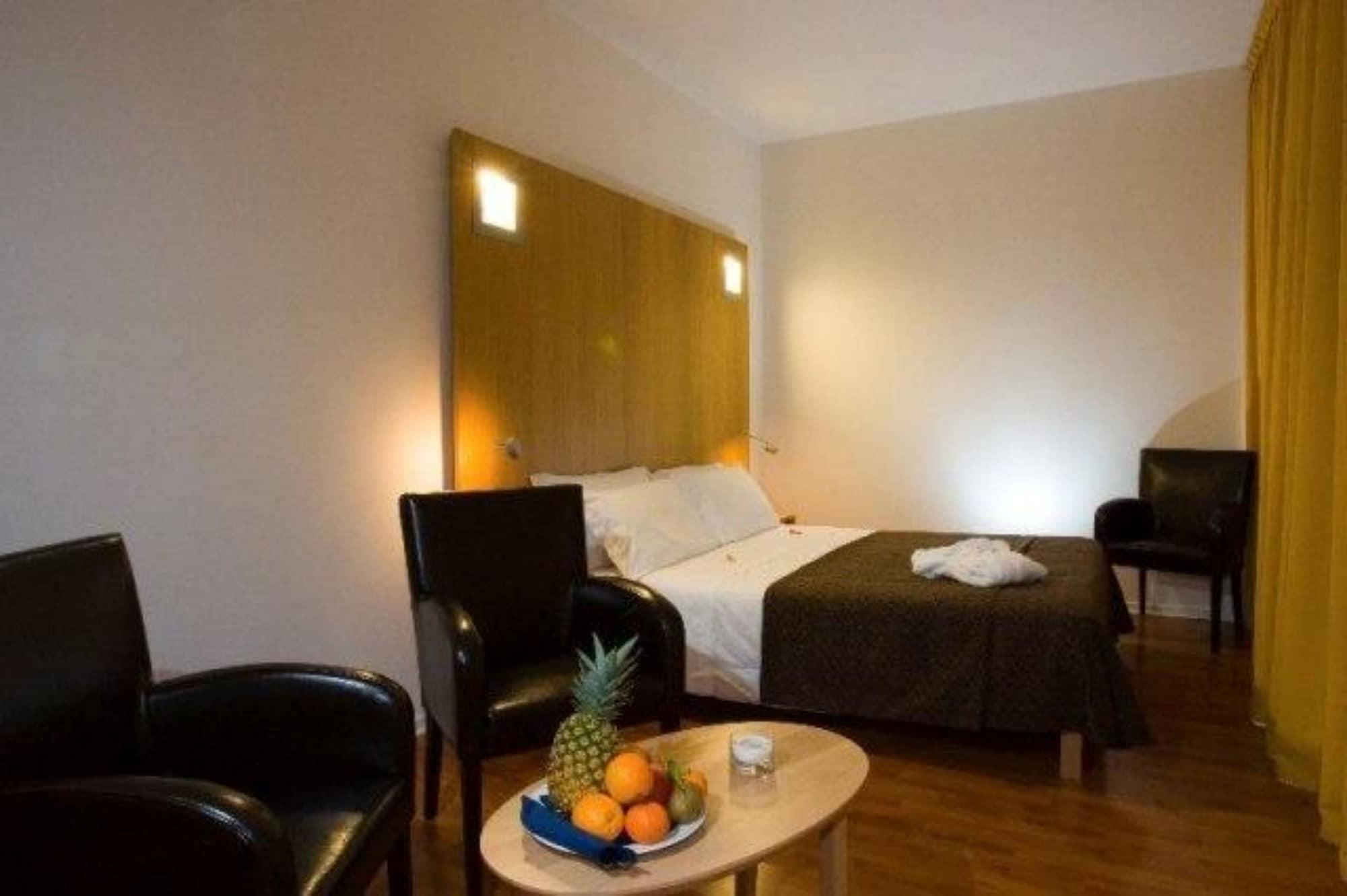 Hotel Executive 4*