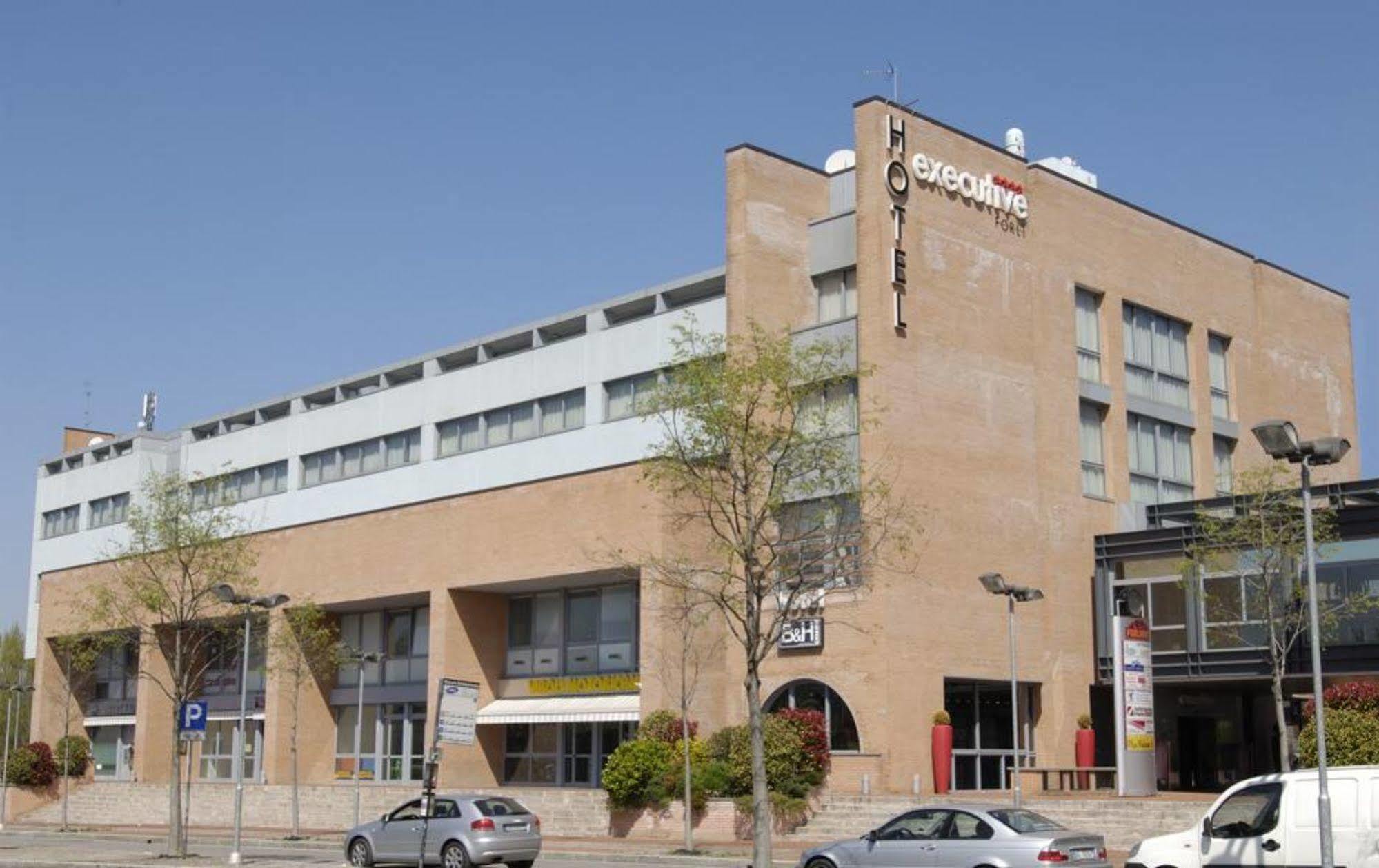 Executive Hotel 4*